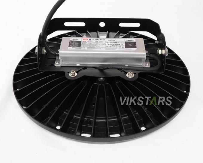 La durée de vie est de 5 ans. 3