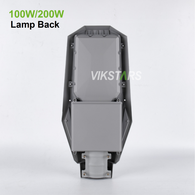 Lumières solaires 100w 200w 300w 400w Aluminium Design classique Les lampes à énergie solaire à vendre à chaud 4