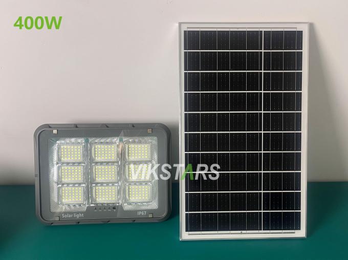 Dernière lumière solaire de jardin 100W 200W 300W 400W Lumières extérieures solaires pour éclairage de cour projecteur solaire 5