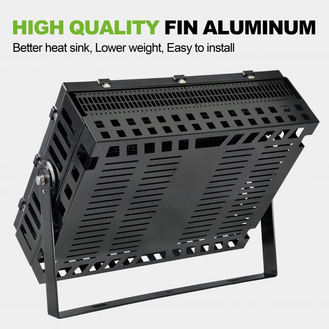 Projecteurs Floodlight 400W 600W 1000W Étanche 140Lm/W Réflecteur LED Prix pour Terrain de Sport 3