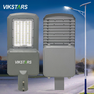Réverbères d'énergie solaire 50w IP65 avec le contrôle léger pour l'éclairage de routes