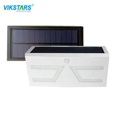 le jardin actionné solaire extérieur de 5w LED allume 120Deg 3.2V/3000mA SMD3528 RVB